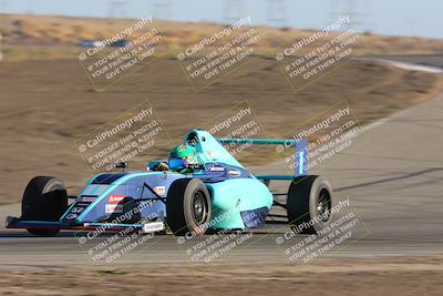 media/Oct-15-2023-CalClub SCCA (Sun) [[64237f672e]]/Group 3/Qualifying/